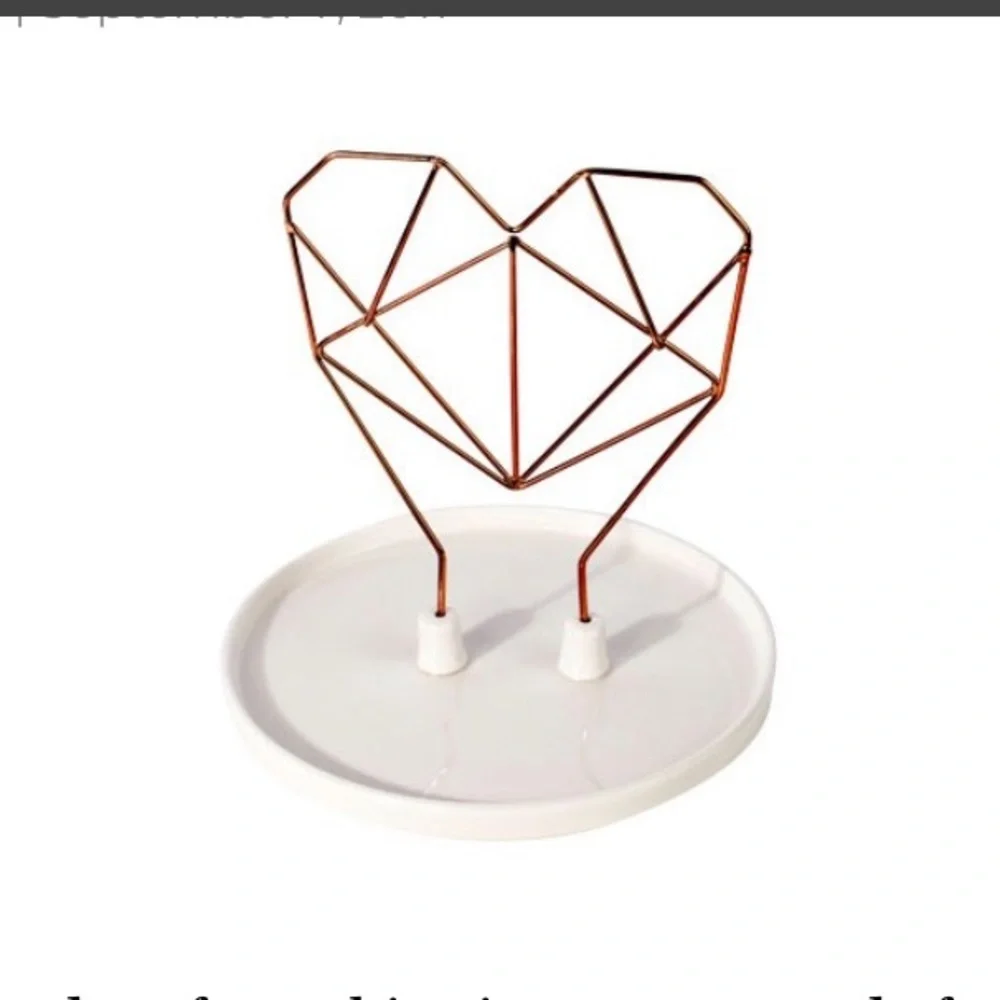 New Imm Living COXET WIRE HEART CERAMIC JEWELRY HOLDER